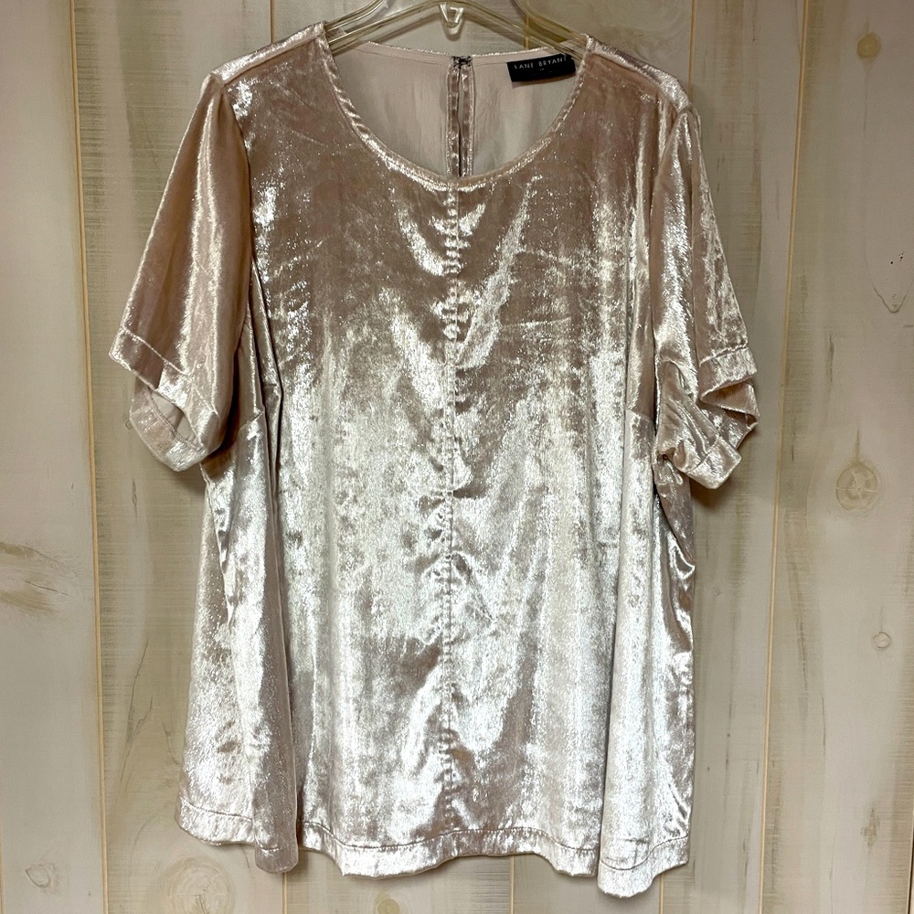 Lane Bryant Cream Metallic Short Sleeve Keyhole Back Top Sz 24
